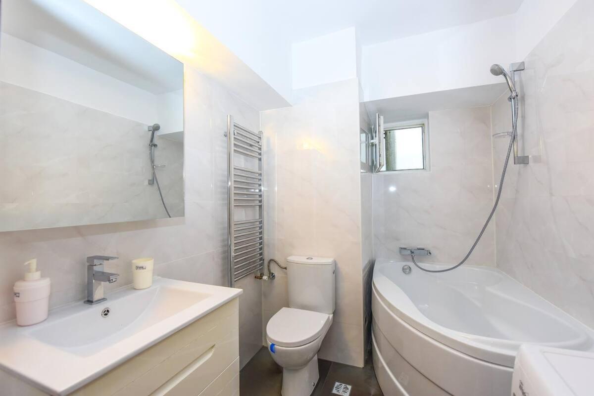 New Luxury Flat At Unirii Square, Piata Unirii Appartement *